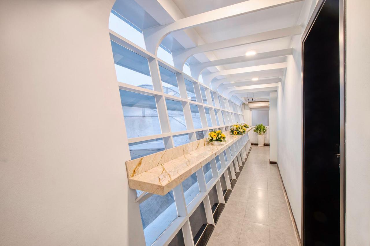 הו צ'י מין סיטי Vien Dong Hotel - Near Bui Vien Walking Street מראה חיצוני תמונה