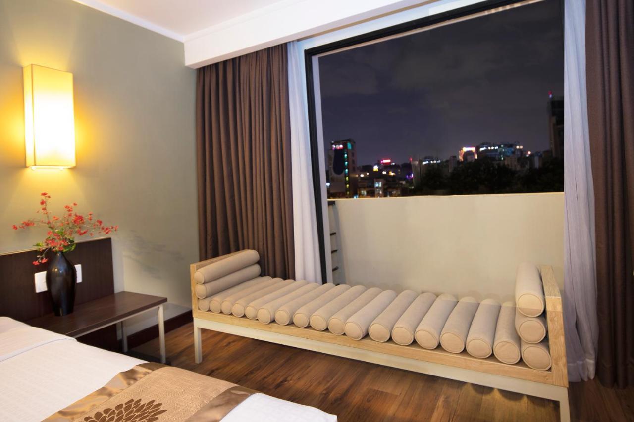 הו צ'י מין סיטי Vien Dong Hotel - Near Bui Vien Walking Street מראה חיצוני תמונה