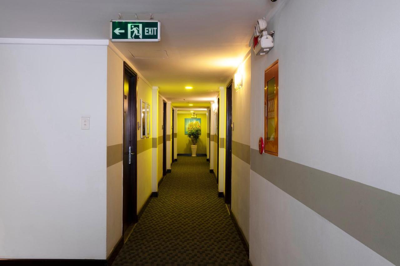 הו צ'י מין סיטי Vien Dong Hotel - Near Bui Vien Walking Street מראה חיצוני תמונה