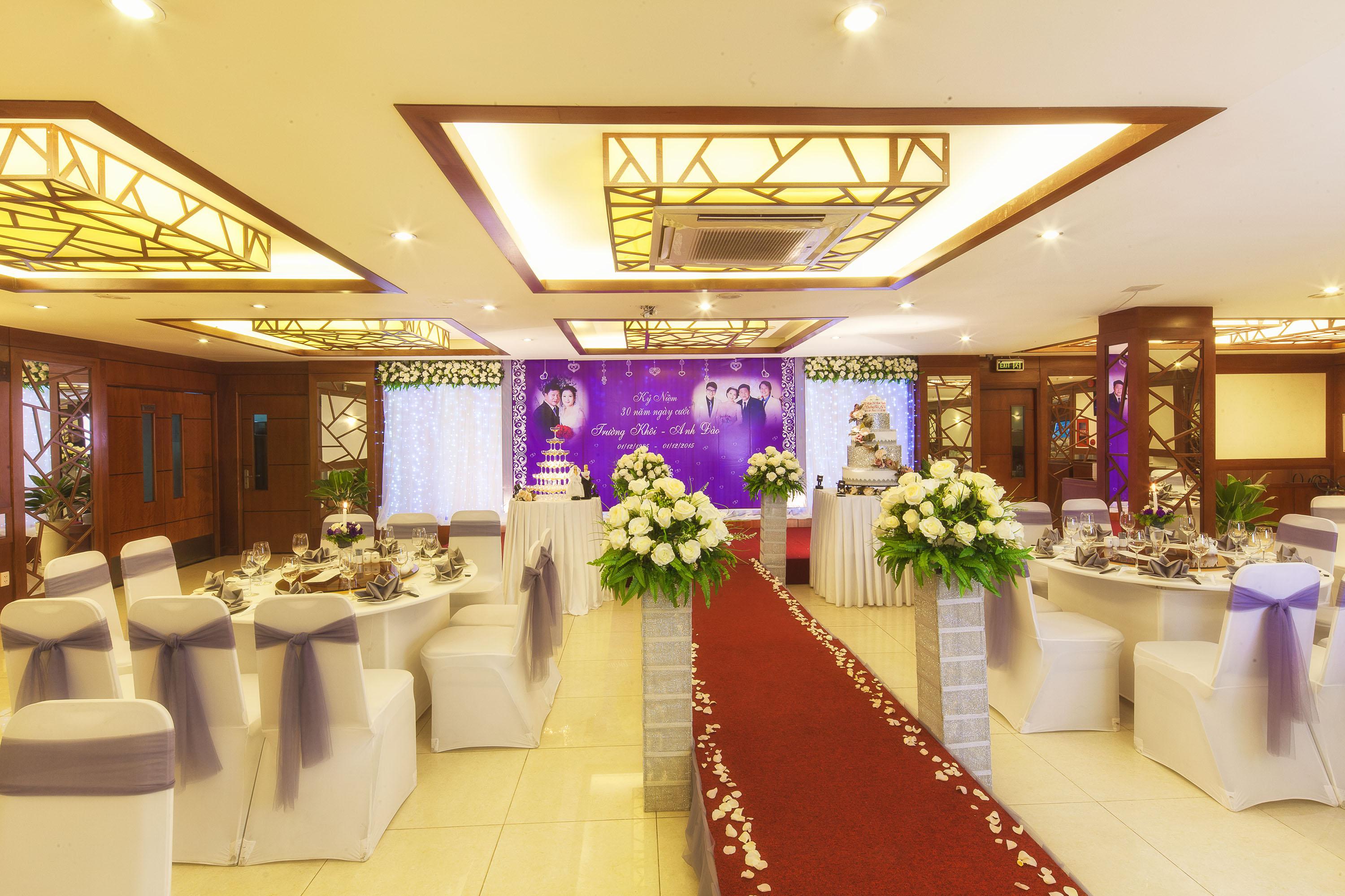 הו צ'י מין סיטי Vien Dong Hotel - Near Bui Vien Walking Street מראה חיצוני תמונה