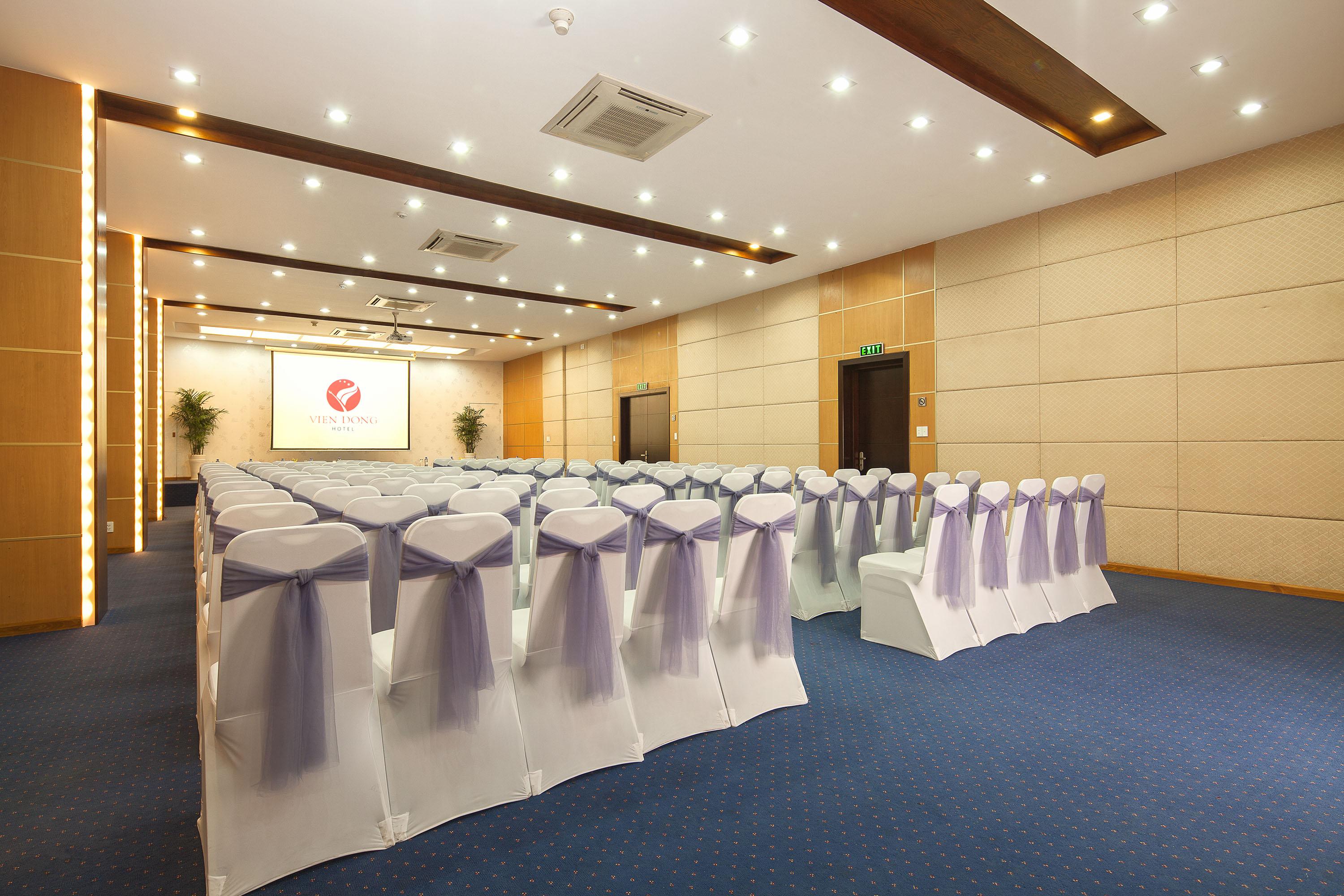 הו צ'י מין סיטי Vien Dong Hotel - Near Bui Vien Walking Street מראה חיצוני תמונה