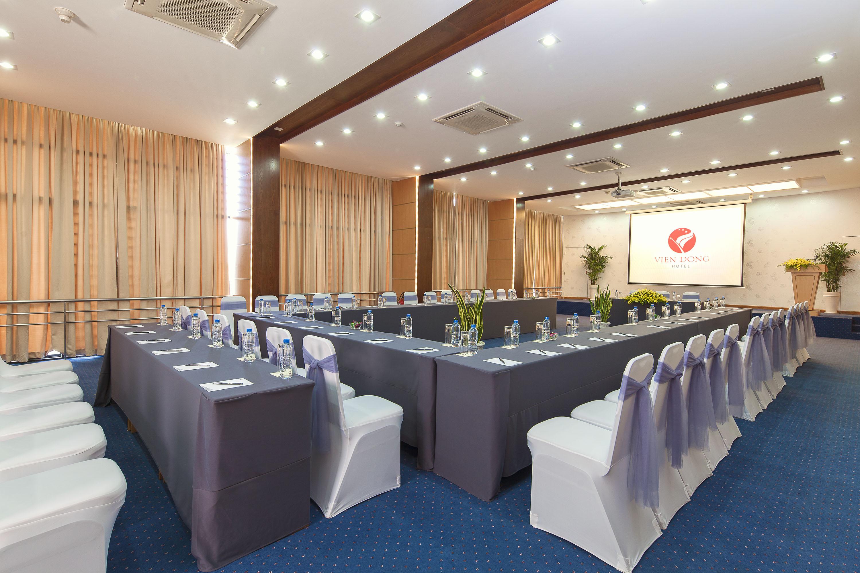 הו צ'י מין סיטי Vien Dong Hotel - Near Bui Vien Walking Street מראה חיצוני תמונה