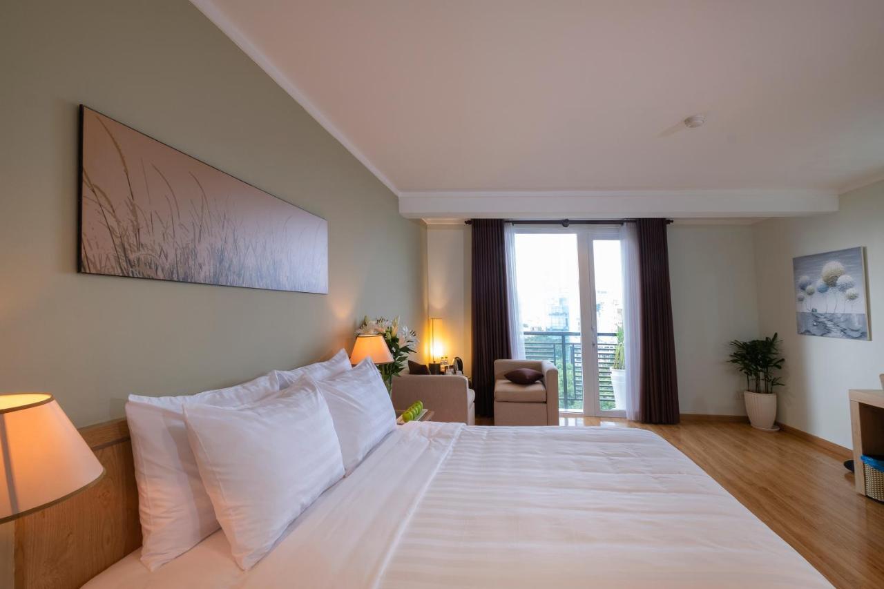 הו צ'י מין סיטי Vien Dong Hotel - Near Bui Vien Walking Street מראה חיצוני תמונה