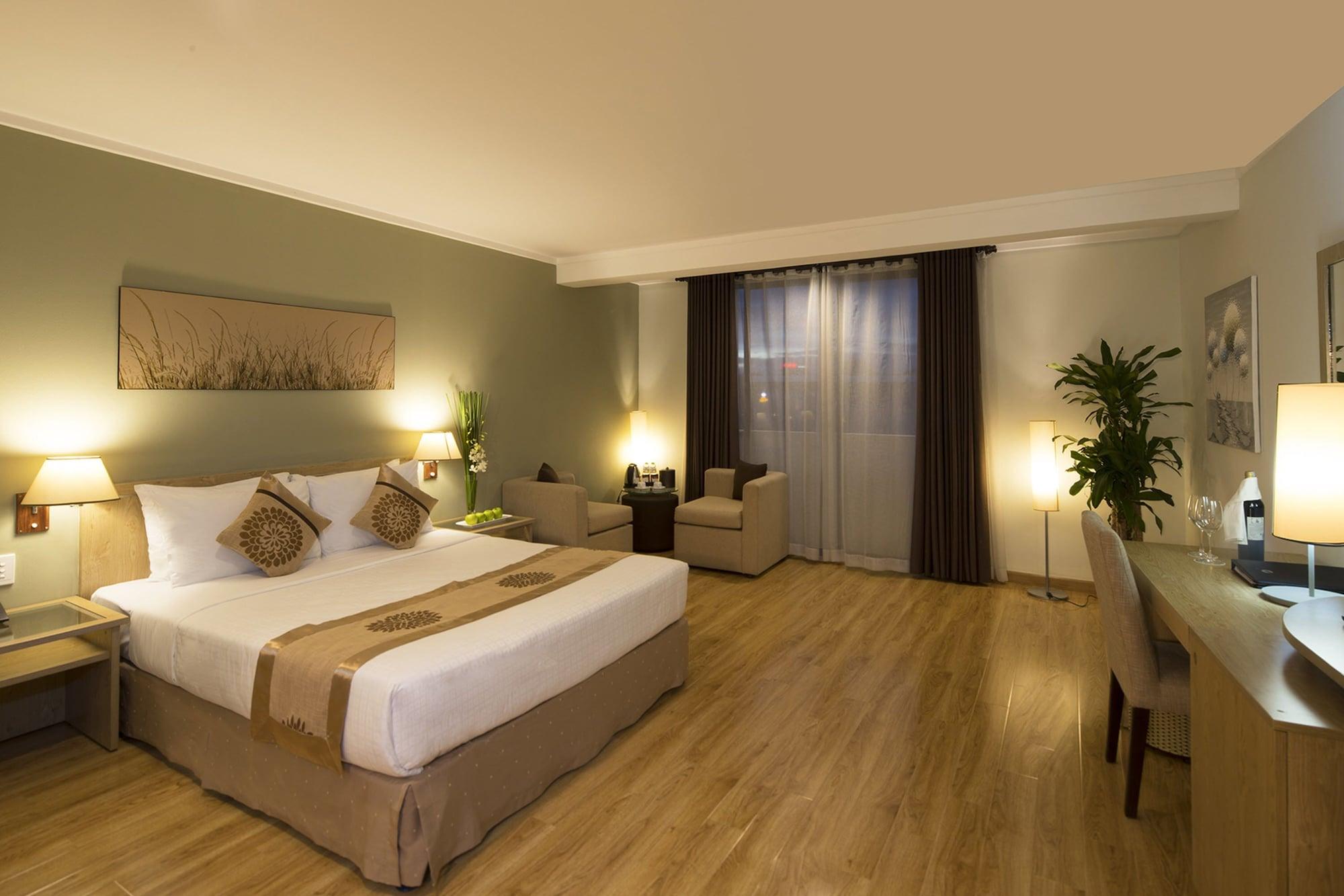 הו צ'י מין סיטי Vien Dong Hotel - Near Bui Vien Walking Street מראה חיצוני תמונה