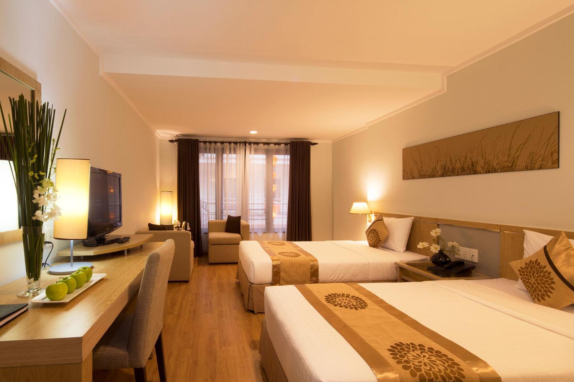 הו צ'י מין סיטי Vien Dong Hotel - Near Bui Vien Walking Street מראה חיצוני תמונה