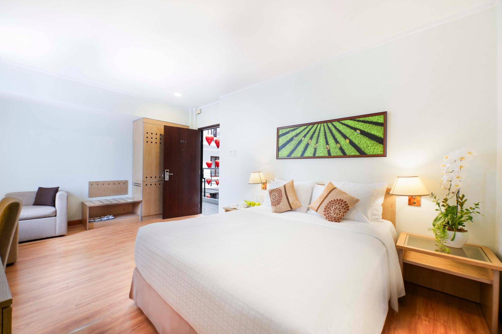 הו צ'י מין סיטי Vien Dong Hotel - Near Bui Vien Walking Street מראה חיצוני תמונה